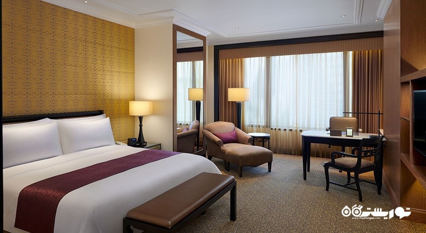 نمای تخت بزرگ سوئیت فمیلی