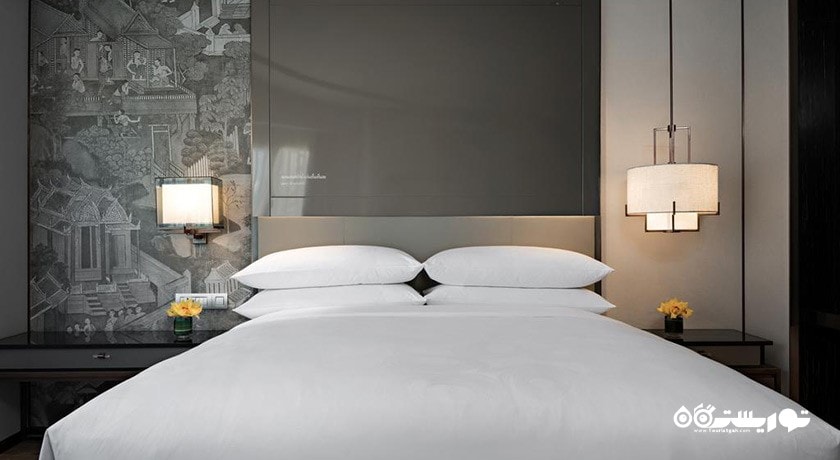 نمای تخت بزرگ اتاق دلوکس