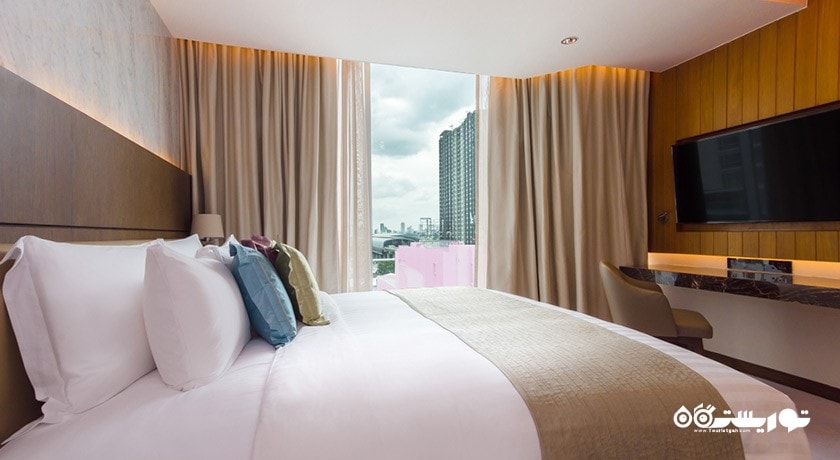 نمای تخت بزرگ آپارتمان هتل