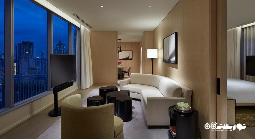 محوطه نشیمن سوئیت اگزکیوتیو