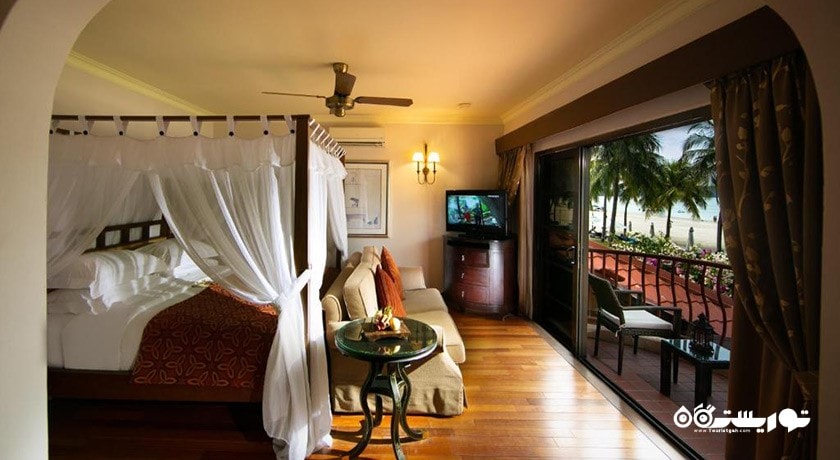 نمای تخت بزرگ سوئیت دلوکس