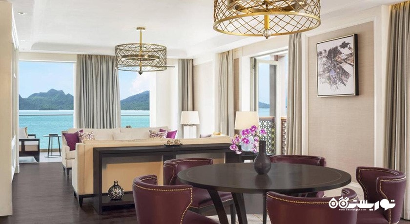 میز غذاخوری سوئیت پانارومیک