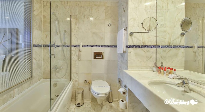 حمام و سرویس بهداشتی اتاق ها