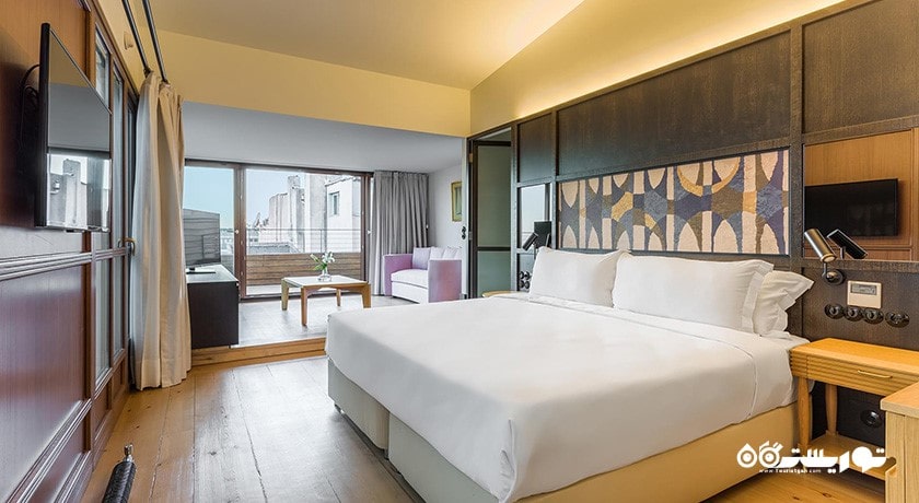 نمای تخت بزرگ سوئیت تراس