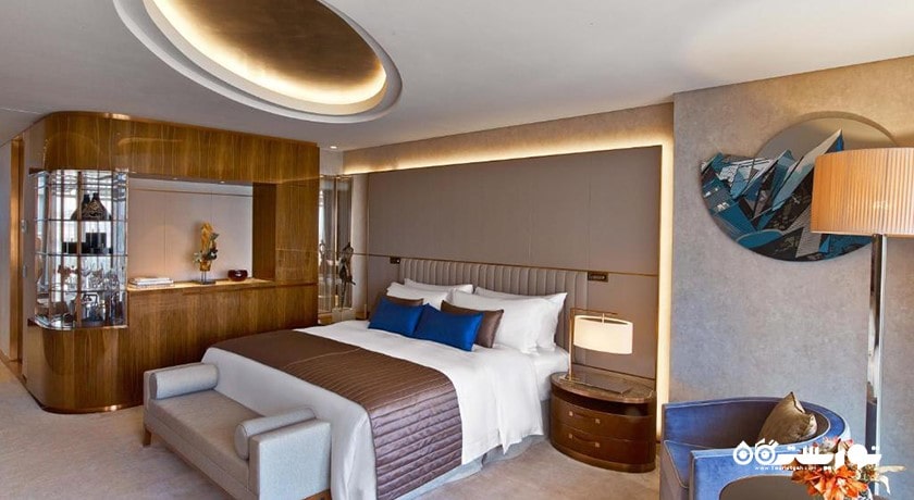 تخت بزرگ اتاق گرند سوپریور