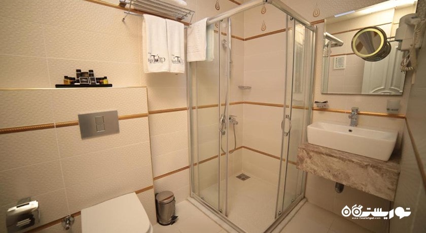 حمام و سرویس بهداشتی اتاق ها