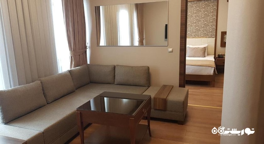 محوطه نشیمن سوئیت هتل