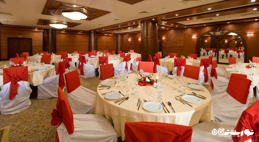 برگزاری مراسم و جشن در هتل	