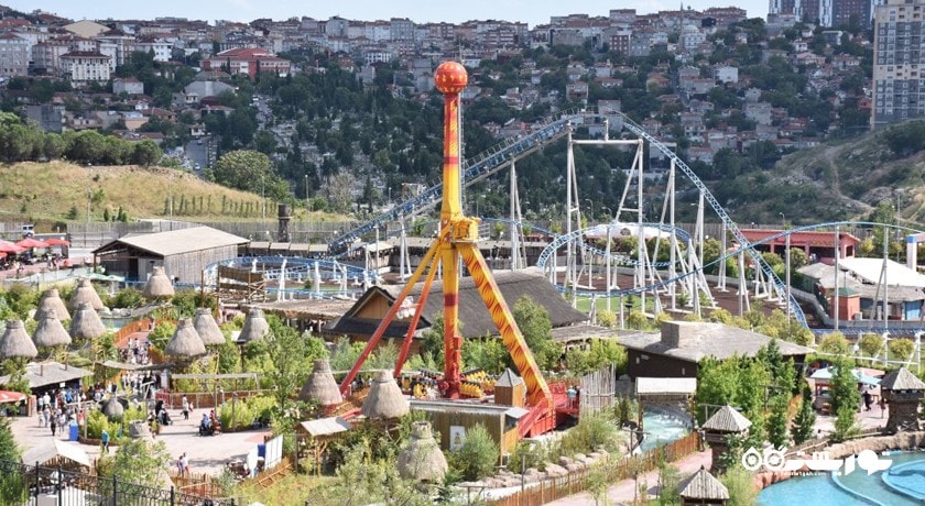 مرکز خرید ویالند شهر ترکیه کشور استانبول