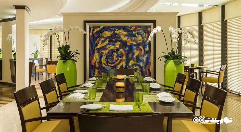 نمای رستوران ایتالیایی اوسیجنو