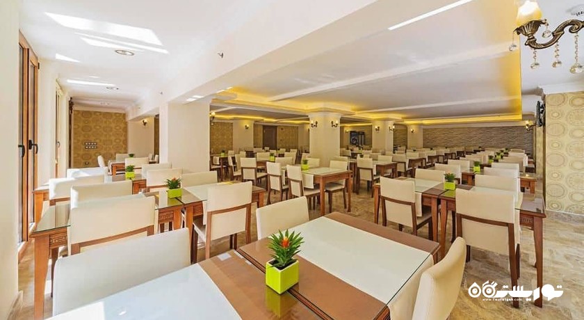  بوفه و رستوران هتل لاسوس پلس شهر استانبول 