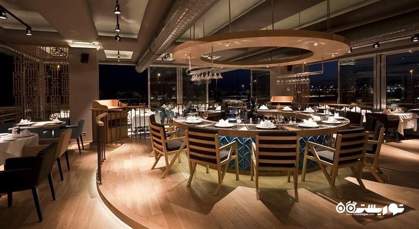 نمای رستوران مدیترانه ای پارک