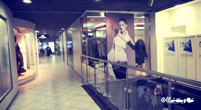 مرکز خرید مرکز خرید پیک شهر روسیه کشور سن پترزبورگ