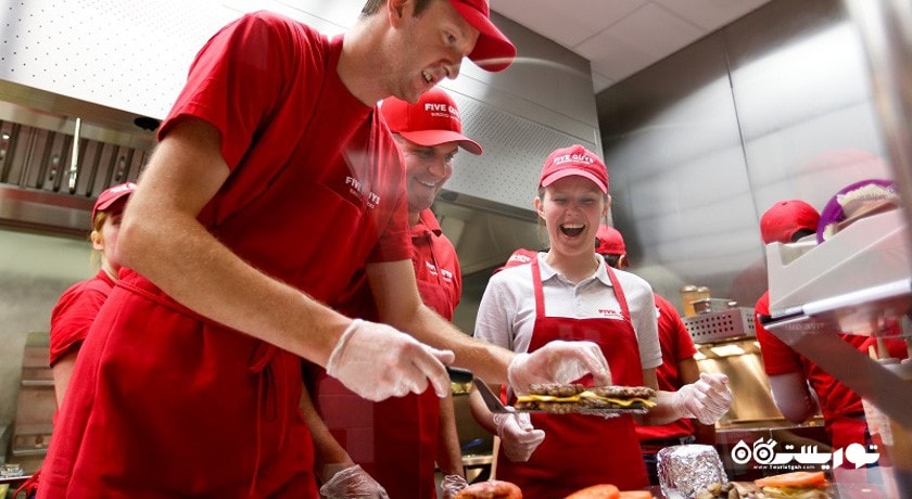 رستوران رستوران فایو گایز برگر اند فرایز شهر دبی 