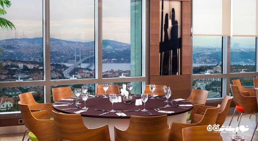 چشم انداز رستوران ویو پوینت