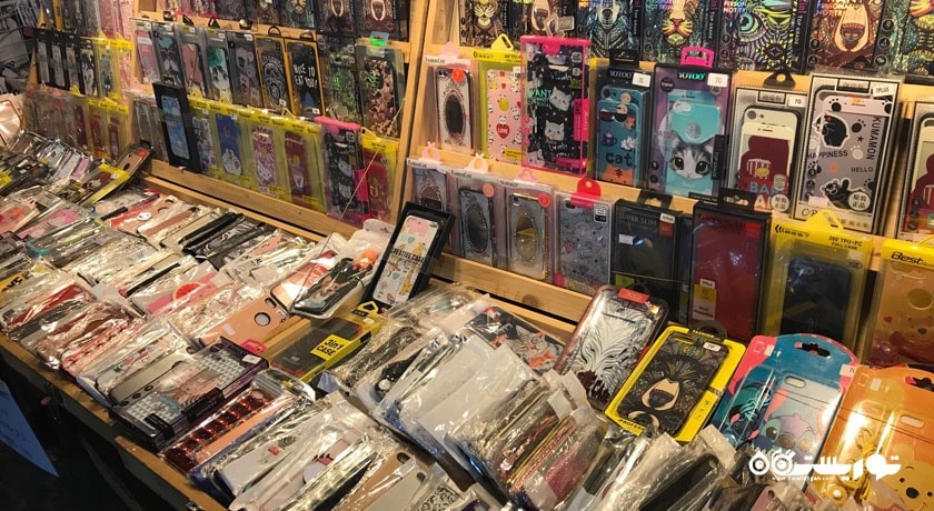 مرکز خرید بازار شبانه چیلوا شهر تایلند کشور پوکت