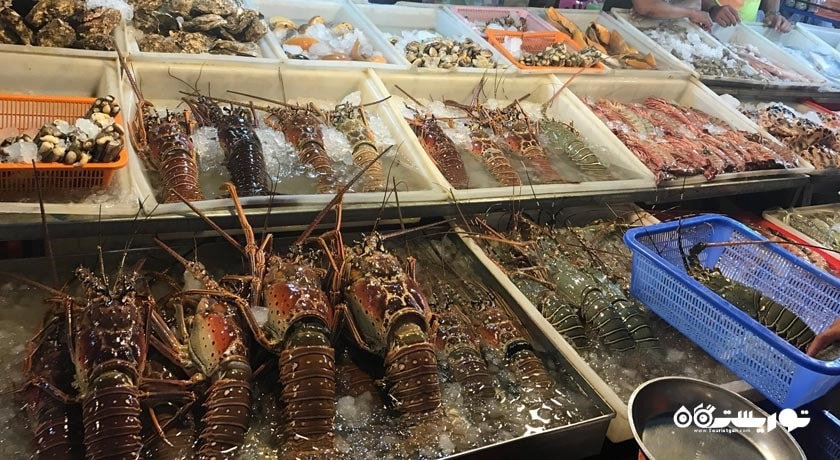 مرکز خرید بازار بانزان شهر تایلند کشور پوکت