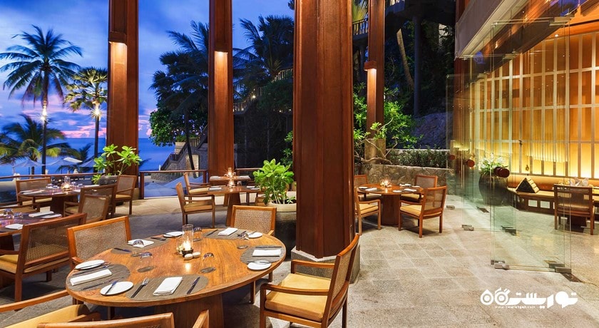 محوطه فضای باز کافه سان ست