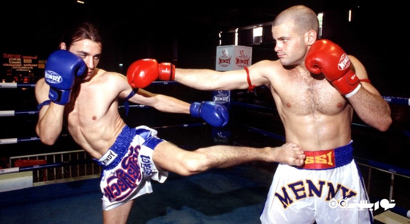 سرگرمی تماشای مسابقات بوکس تایلندی شهر تایلند کشور پوکت