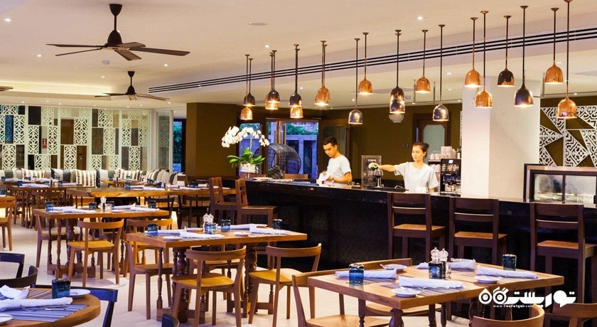 نمای کلی از رستوران زی اسکیپ