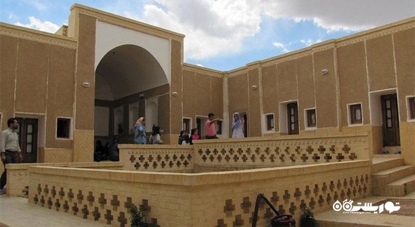  روستای بیاضه شهرستان اصفهان استان خور  و بیابانک