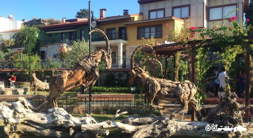  پارک کارا آلی اوعلو شهر ترکیه کشور آنتالیا