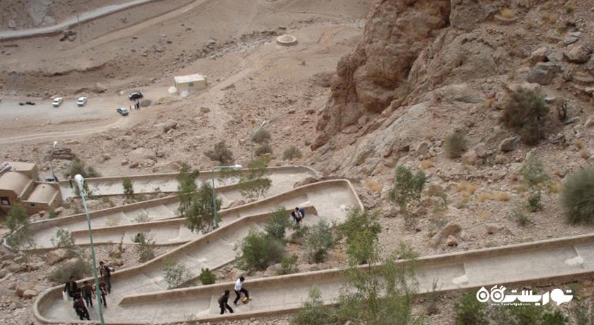  زیارتگاه پیر سبز چک چک شهرستان یزد استان اردکان