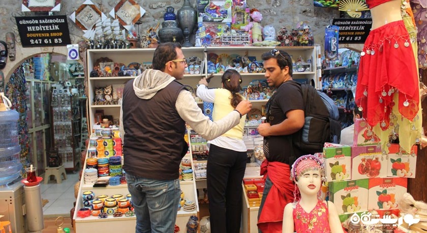 مرکز خرید بازار بزرگ آنتالیا شهر ترکیه کشور آنتالیا