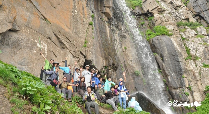  آبشار ورزان شهرستان گیلان استان تالش (طوالش)