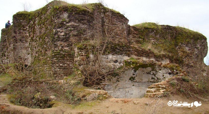 قلعه صلصال لیسار (قلعه سلسال) -  شهر گیلان