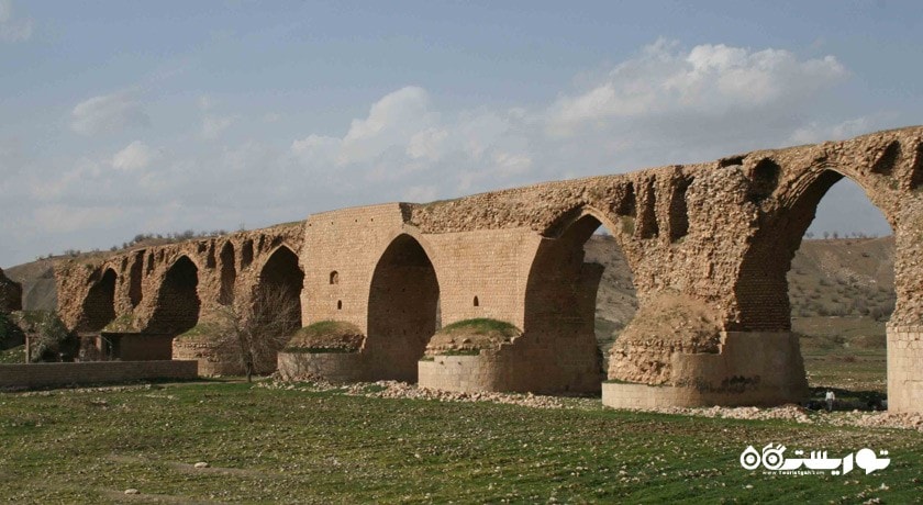  پل شکسته شاپوری شهرستان لرستان استان خرم آباد