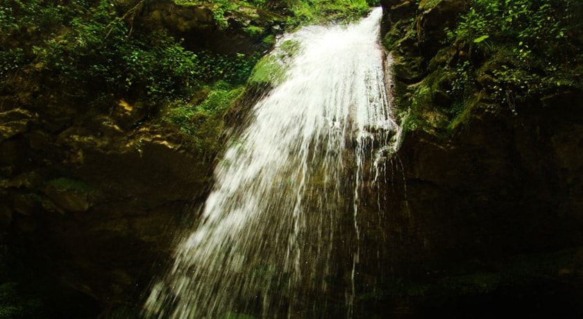  آبشار ولیلا شهرستان مازندران استان پل سفید