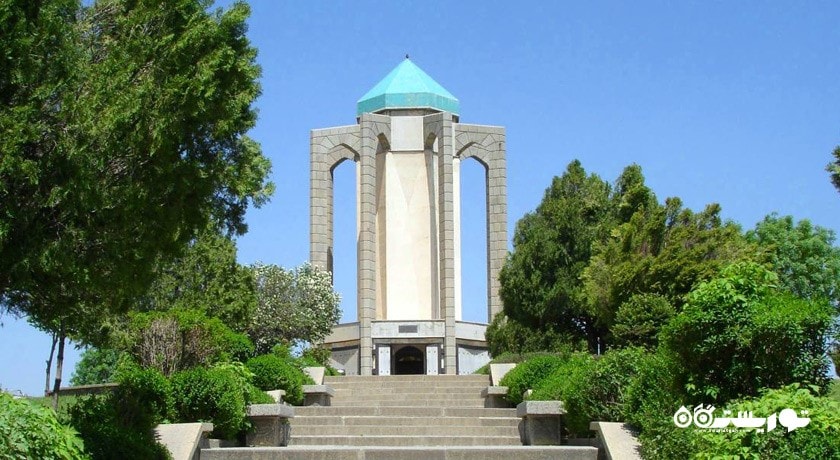  آرامگاه باباطاهر شهرستان همدان استان همدان