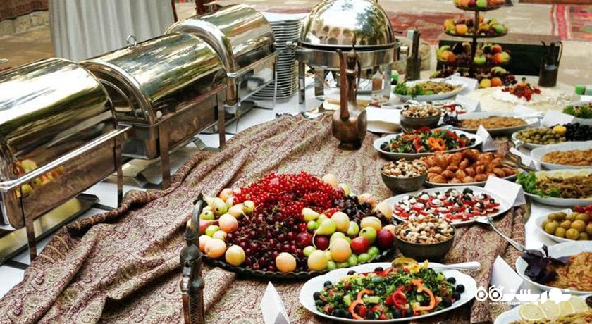 رستوران موقام کلاب شهر باکو 