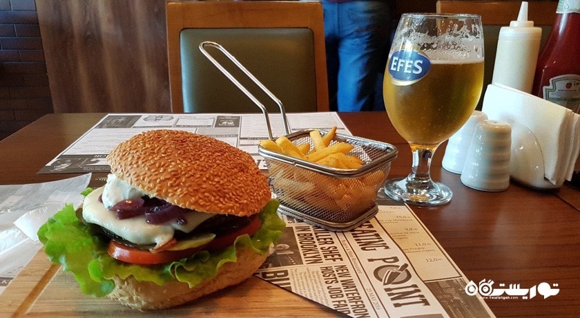 رستوران رستوران میتینگ پوینت شهر باکو 