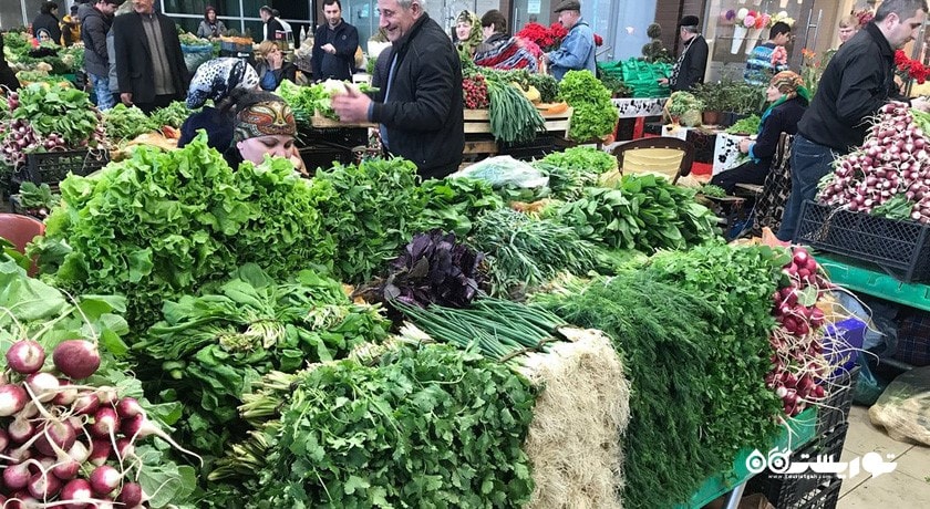 مرکز خرید تازه بازار شهر آذربایجان کشور باکو