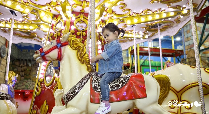 مرکز خرید یروان مال شهر ارمنستان کشور ایروان