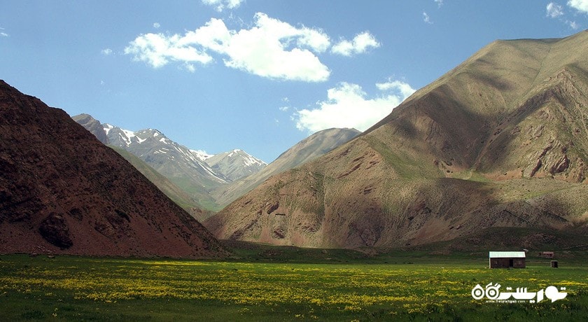  آبشار و دشت دریوک شهرستان مازندران استان آمل