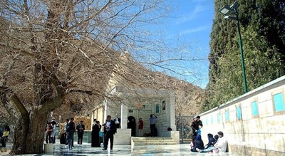  مقبره بابا یادگار شهرستان کرمانشاه استان دالاهو