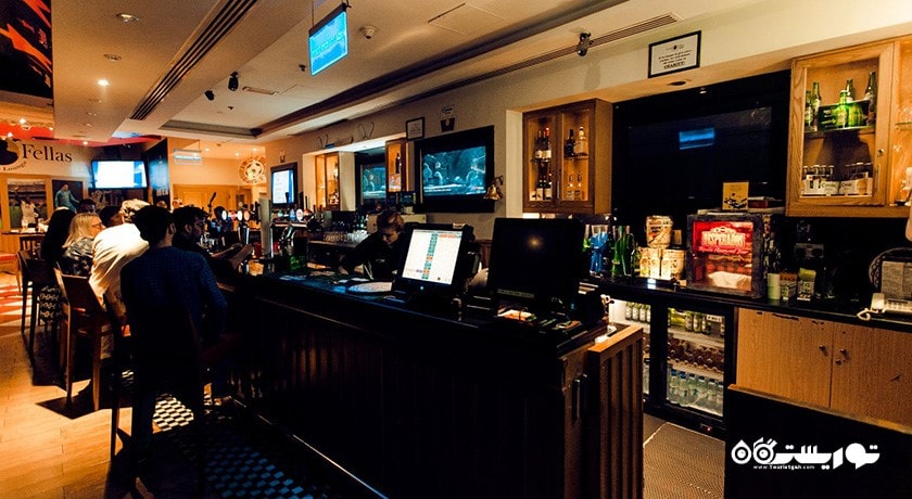 نمایی از گودفلاس اسپورت لانج