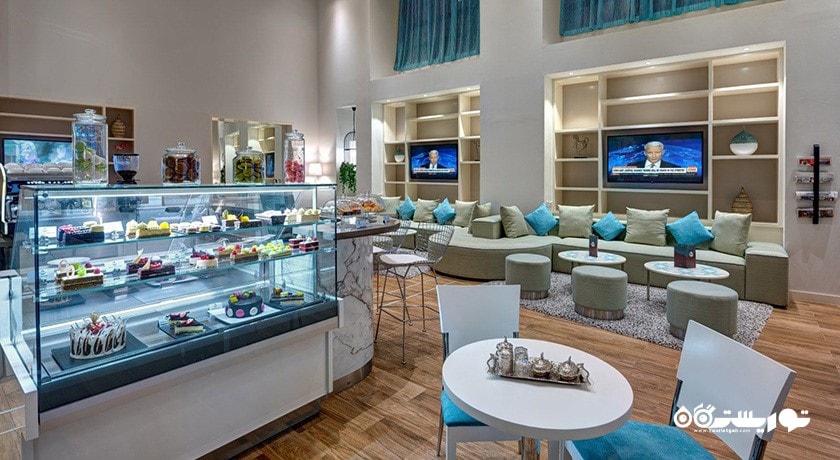 ماگز اند مانچ هتل تایم اوک دبی