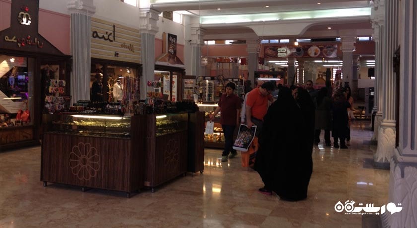 مرکز خرید مروارید -  شهر کیش