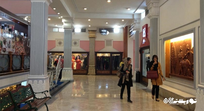 مرکز خرید مروارید -  شهر کیش