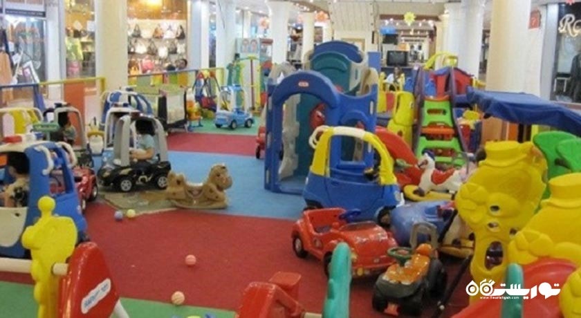  مرکز خرید بین المللی ونوس شهر هرمزگان استان کیش