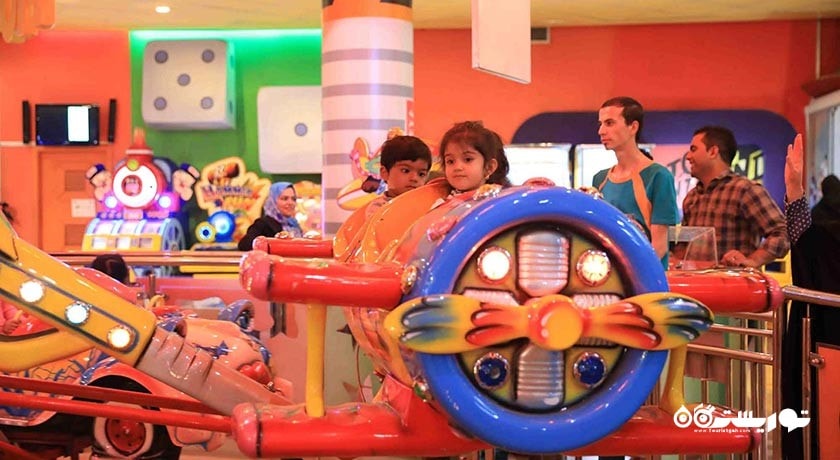 سرزمین عجایب -  شهر مشهد