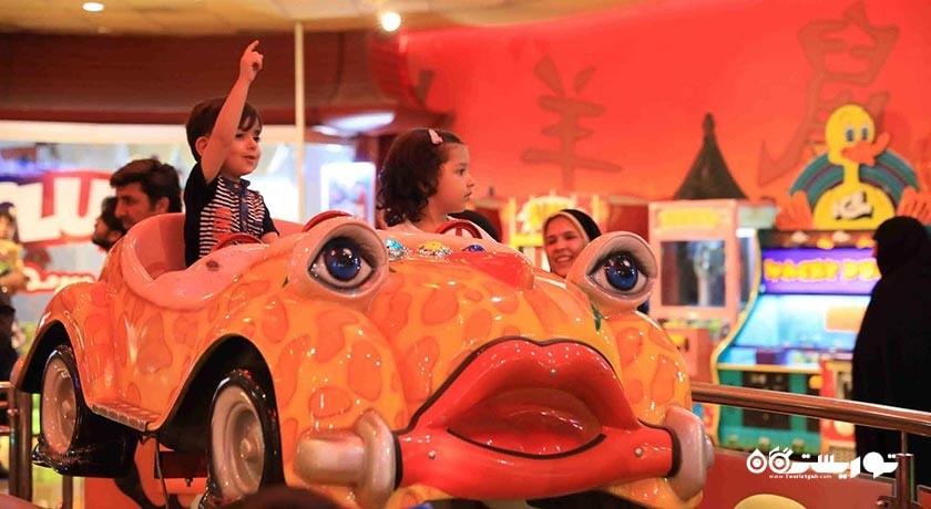 سرزمین عجایب -  شهر مشهد