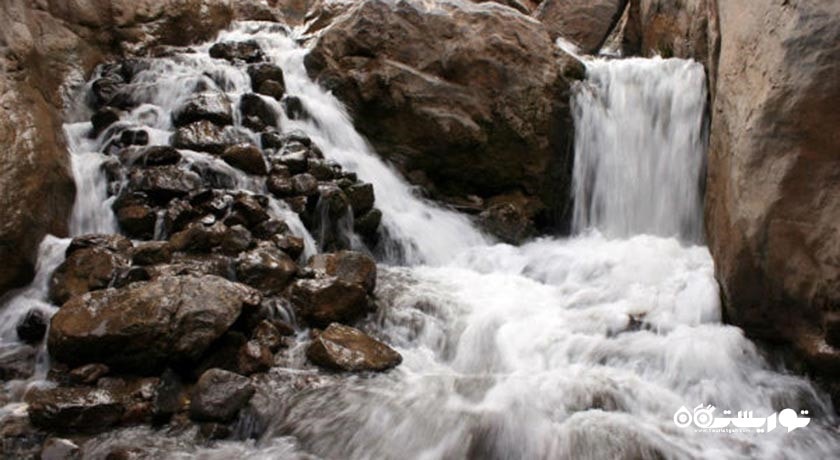  آبشار ارتکند شهرستان خراسان رضوی استان کلات