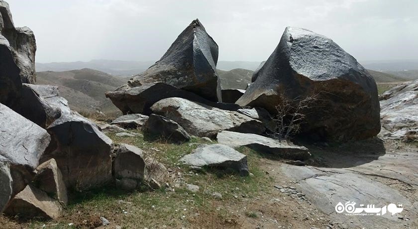  پارک سنگی کمر مقبولا شهرستان خراسان رضوی استان طرقبه