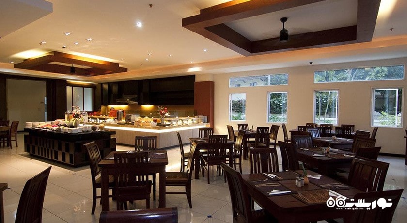 نمایی از رستوران پینک سالمون