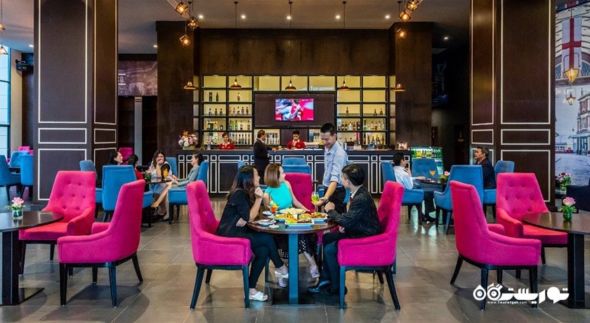 نمایی از جیمی اند کو دیزرت بار